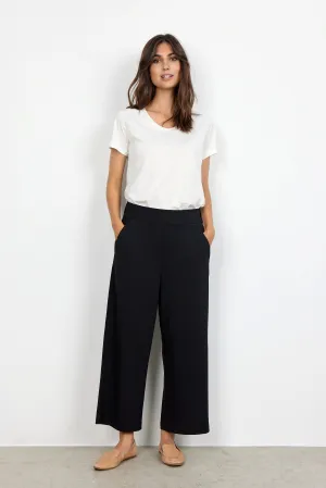 25330- Relaxed Fit 3/4 Trousers- Black- Soya Concept