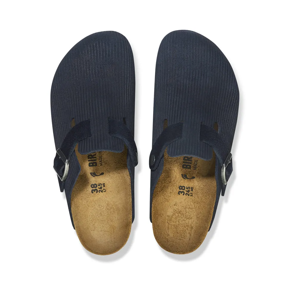 Boston Suede Embossed