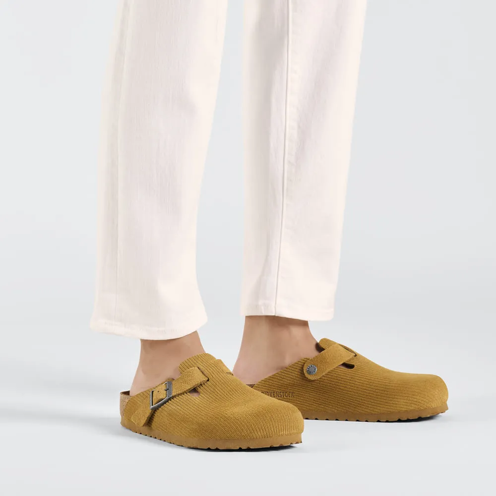 Boston Suede Embossed