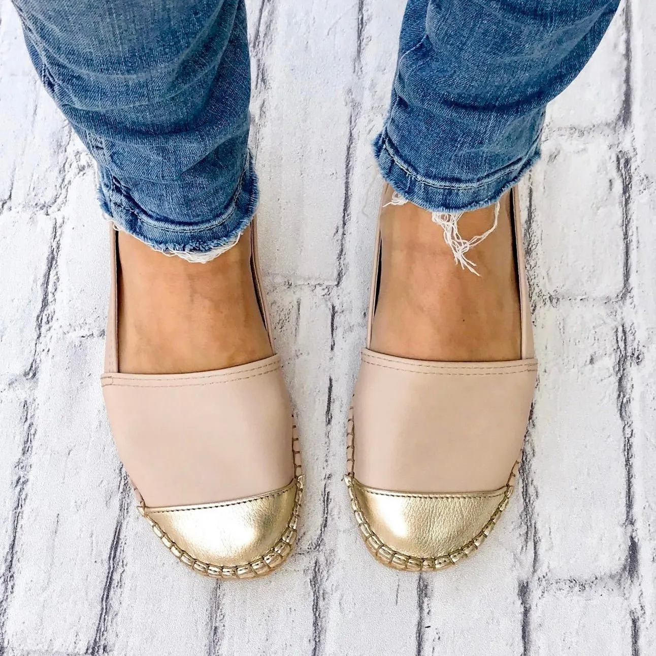 Classic Espadrille In Sandy Champagne