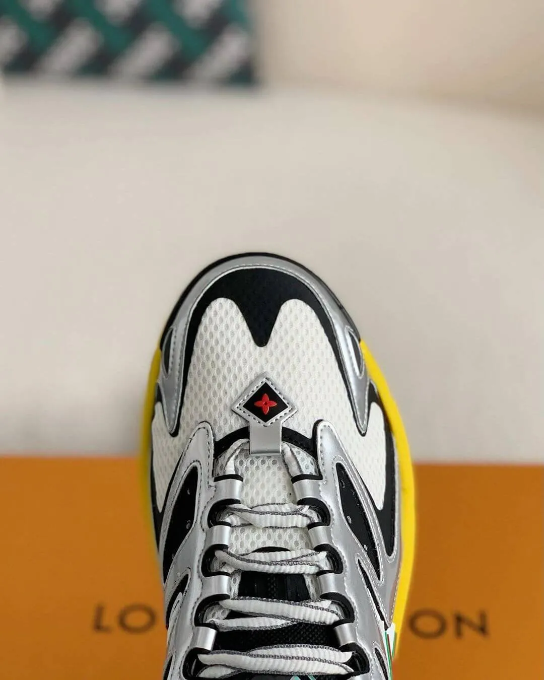 Louis Vuitton Urban Runner Tatic