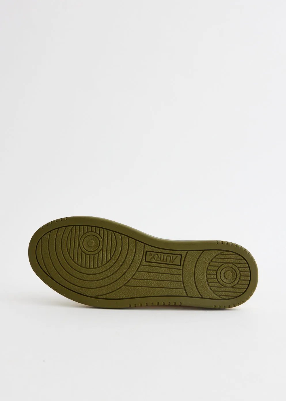 Medalist Sneakers