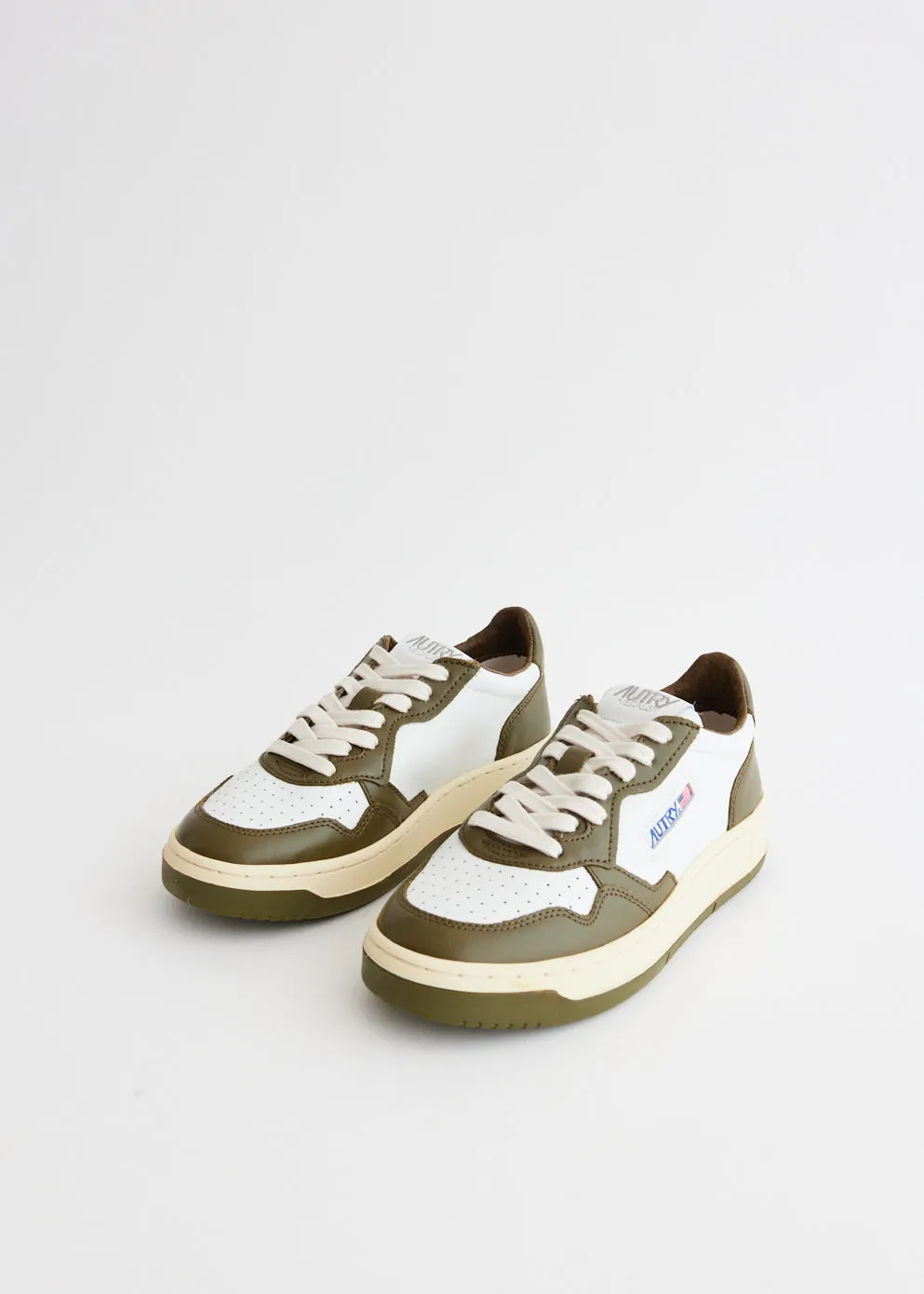 Medalist Sneakers
