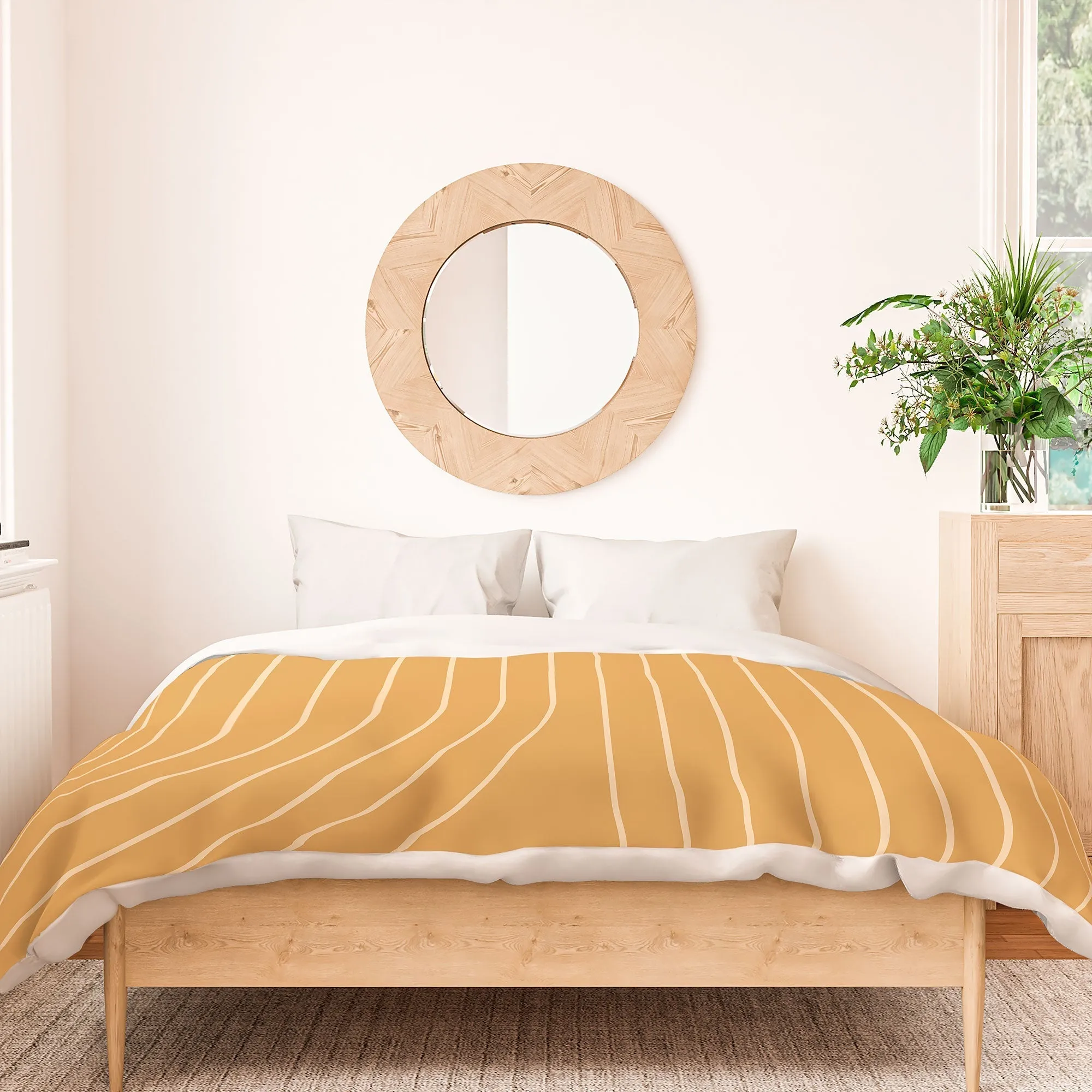 MINIMAL LINE CURVATURE ORANGE DUVET / COMFORTER