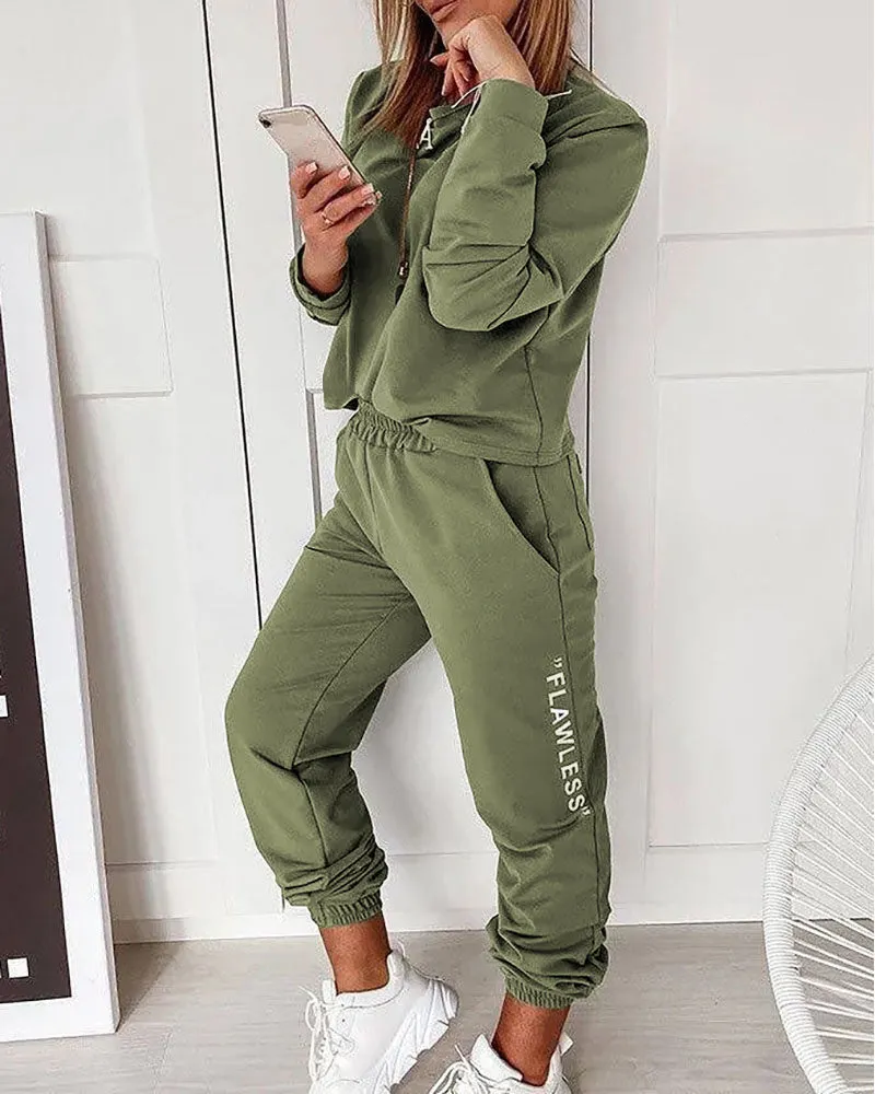 Minimalist Solid Color Pullover and Jogger Two-Piece Tracksuit