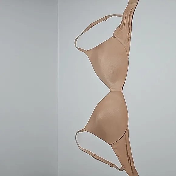 NWOT Skims Wireless Form Push-Up Plunge Bra Lightly Lined Intimates Mica 34D