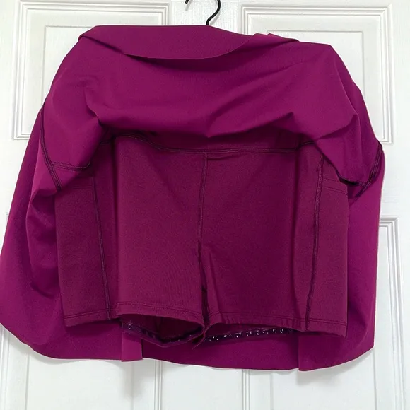 NWT Athleta Match Point Skort in Velvet Plum