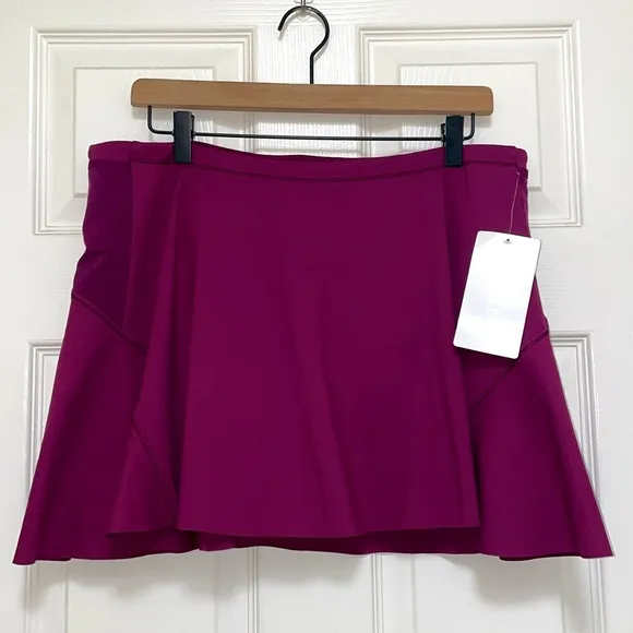 NWT Athleta Match Point Skort in Velvet Plum