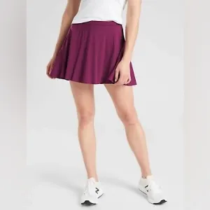 NWT Athleta Match Point Skort in Velvet Plum