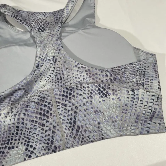 NWT Zella [‎ Medium ] Live In Racerback Bra in Blue Celestial Serpent Print