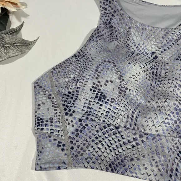 NWT Zella [‎ Medium ] Live In Racerback Bra in Blue Celestial Serpent Print
