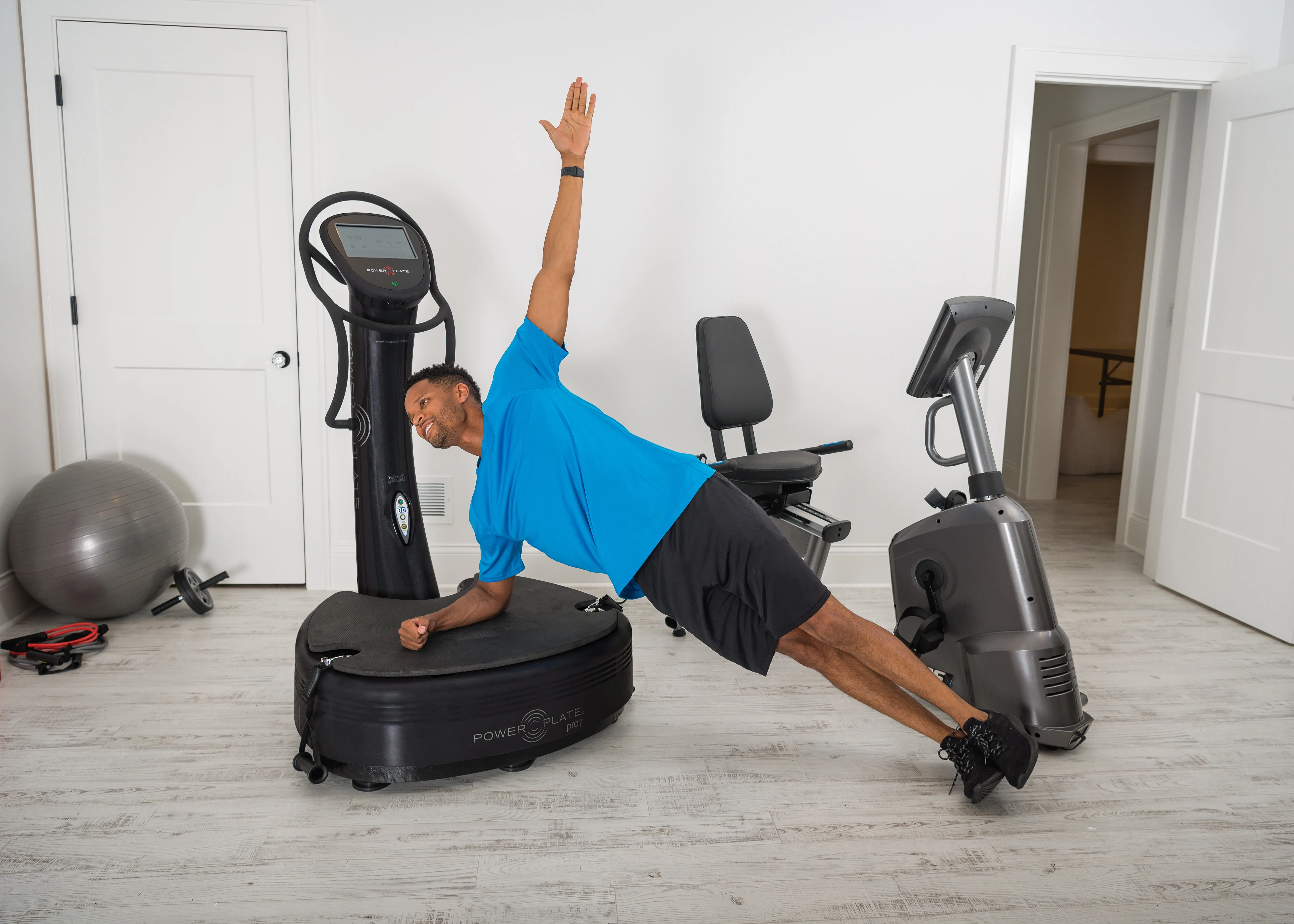 Power Plate® Pro7™ - The Ultimate Commercial Vibration Plate Machine for Functional Training