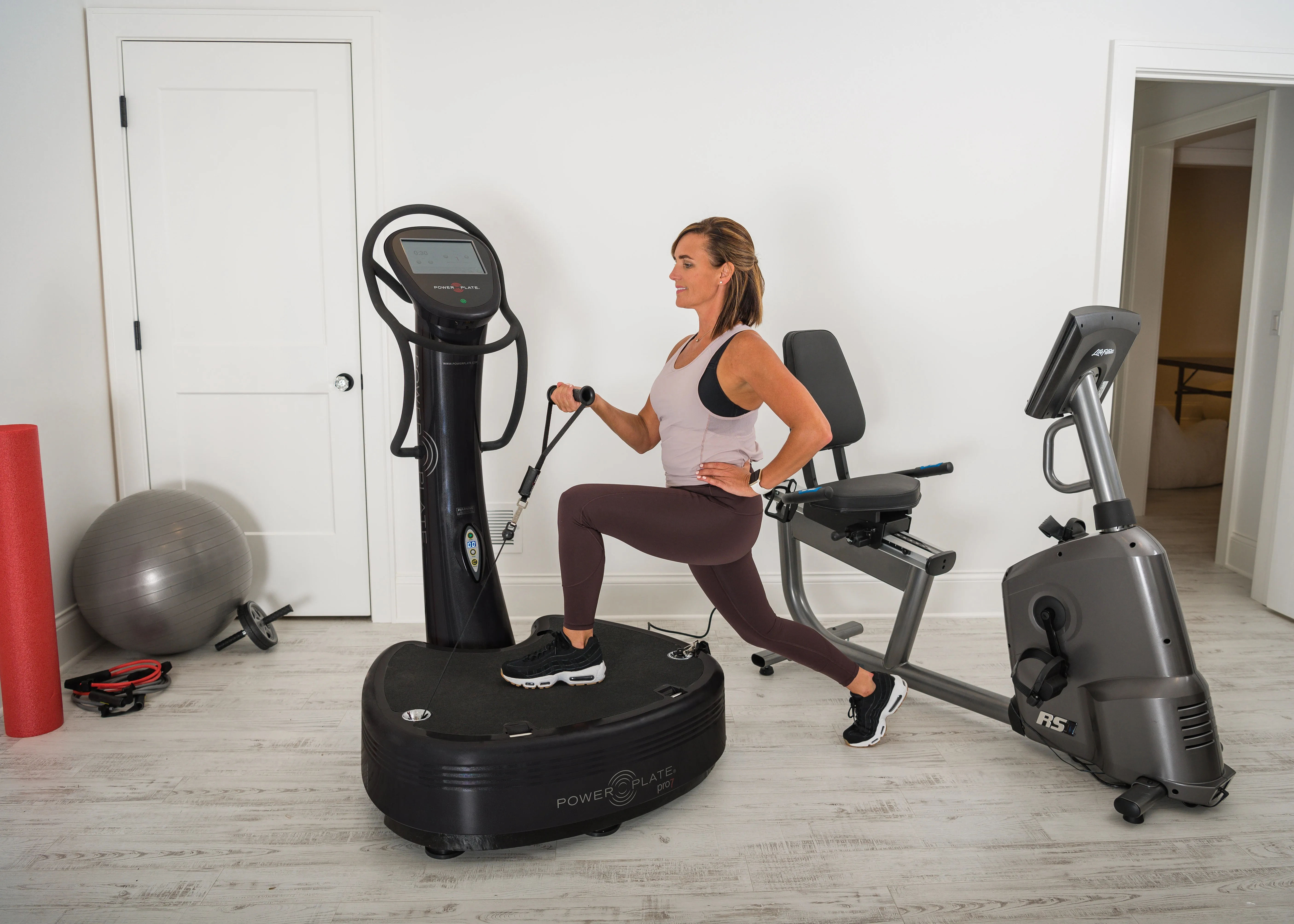 Power Plate® Pro7™ - The Ultimate Commercial Vibration Plate Machine for Functional Training