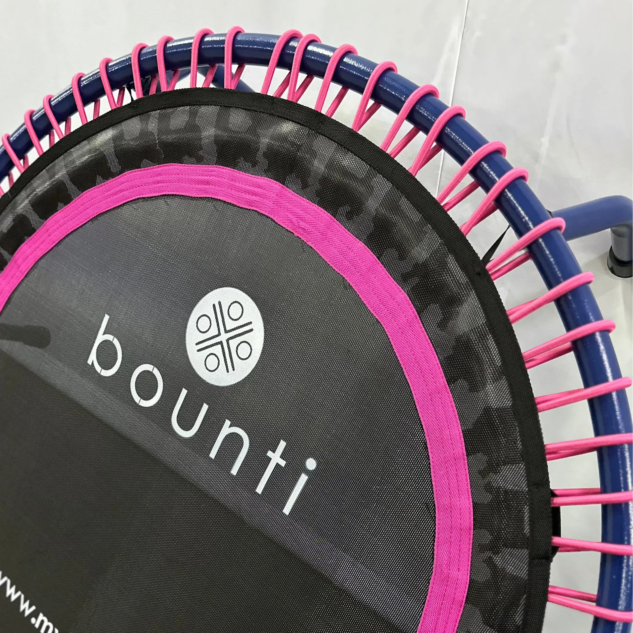 "Sea Urchin" Bungee Studio Deluxe (SA Made)