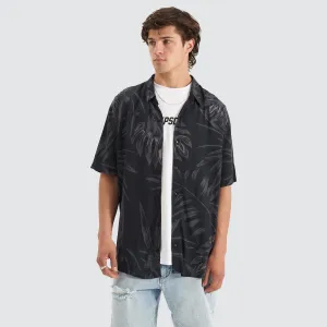 Selector Relaxed Short Sleeve Shirt Black Print
