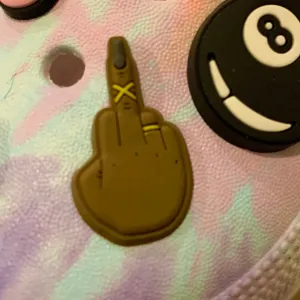 SHOE CHARMS - FINGER