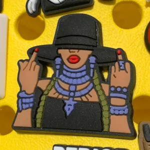 SHOE CHARMS - FORMATION QUEEN B MIDDLE FINGERS