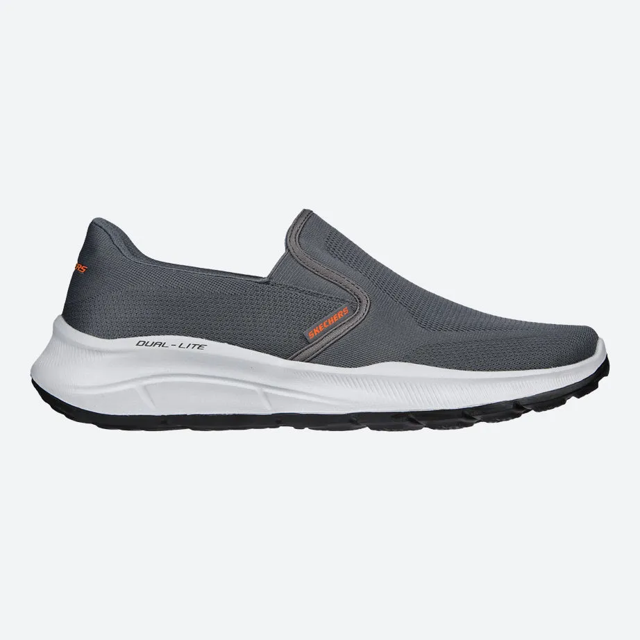 Skechers 232516 Equalizer 5.0 Grand Legacy Sneakers für Herren mit weiter Passform