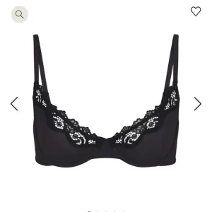 Skims Fits Everybody Lace UNLINED SCOOP BRA