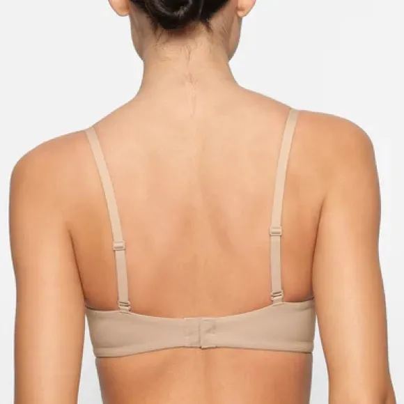 SKIMS Underwire Push Up Bra - NWT Size 36D