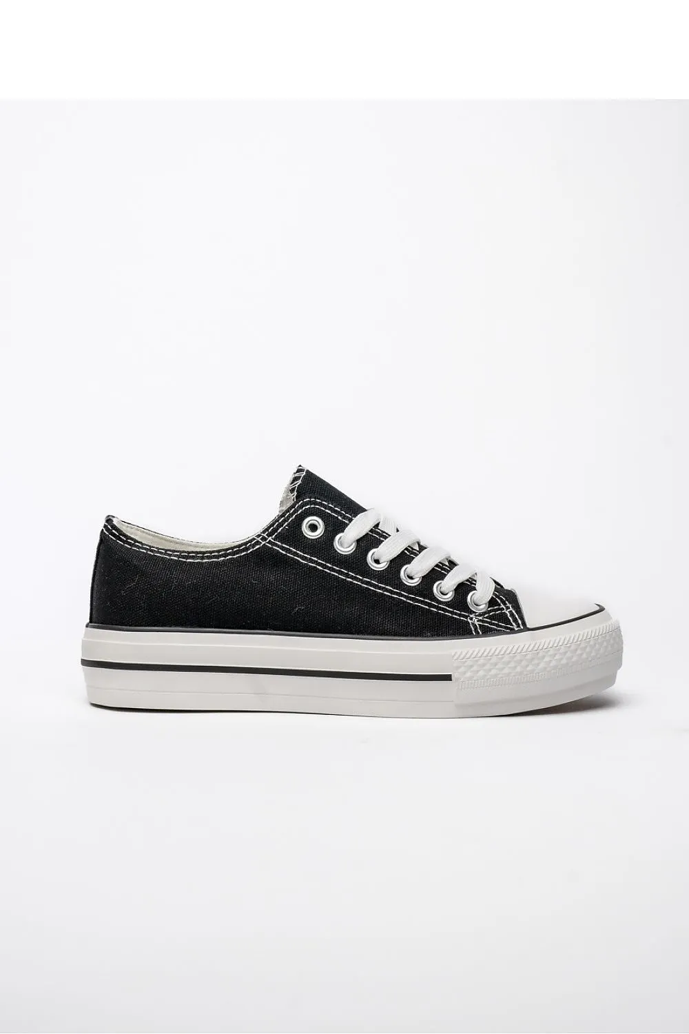 Sneakers Inello