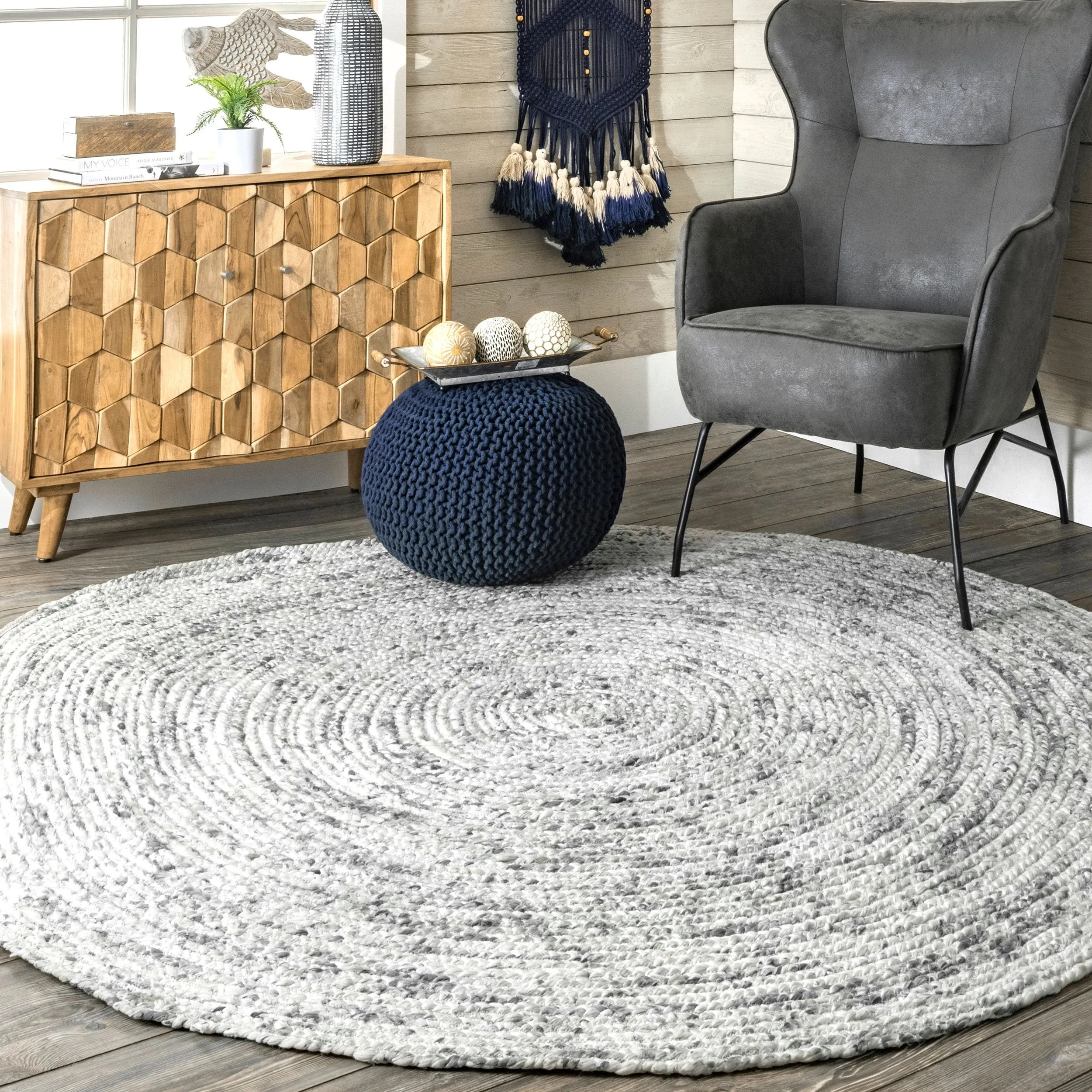 STRIPED FLATWEAVE ROUND