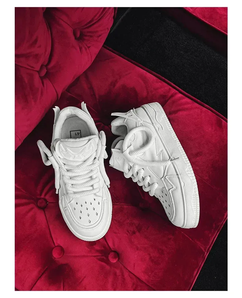 VougeVamp Unisex Skateboard Street Sneakers – Hip-Hop Style Vulcanized Casual Shoes for Walking & Sports